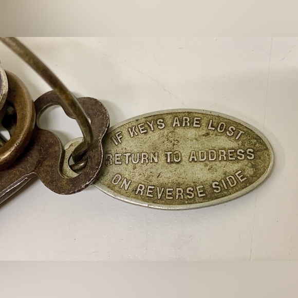 (Lot of 12) Antique Skeleton Keys Property of Chicago Insurance Company Keyring - Picture 6 of 16